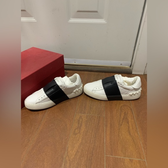 Valentino Sneaker - Picture 4 of 8